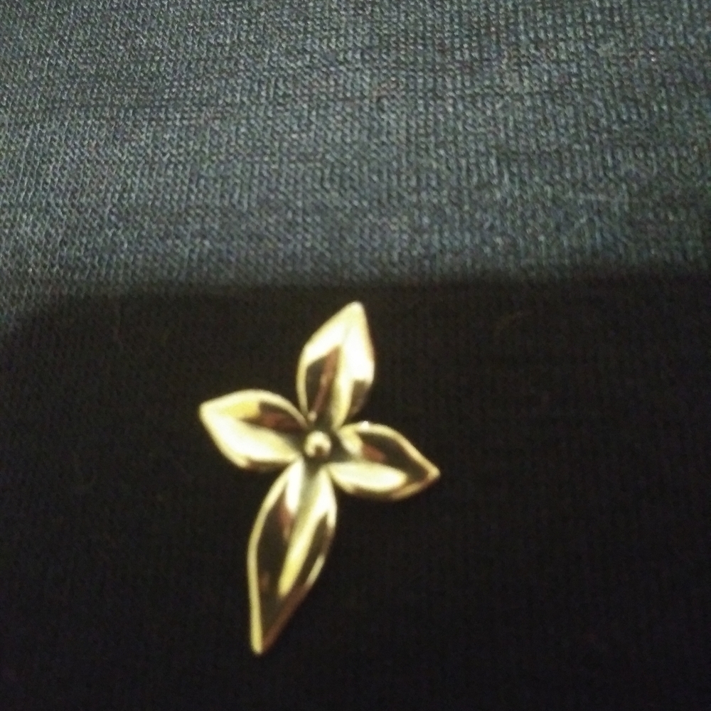 Radiant Flower Cross
